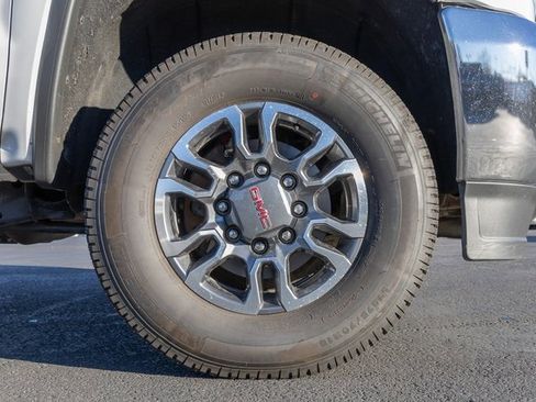 Used 2018 GMC Sierra 2500 SLE image 12