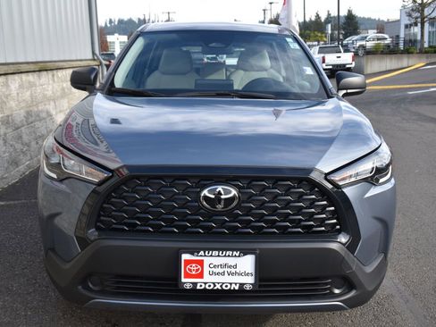 Certified 2025 Toyota Corolla Cross L image 2