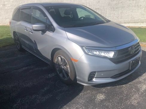 Used 2022 Honda Odyssey Elite image 1