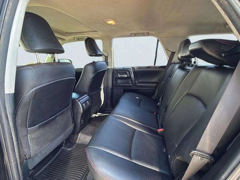 Used 2016 Toyota 4Runner Trail Premium w/ Convenience Package AWD/4WD image 18