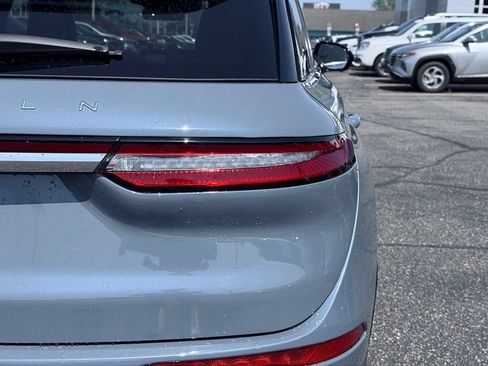 Certified 2023 Lincoln Corsair Reserve w/ Equipment Group 201A AWD/4WD image 8