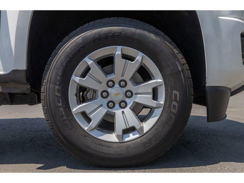 Used 2017 Chevrolet Colorado LT image 9