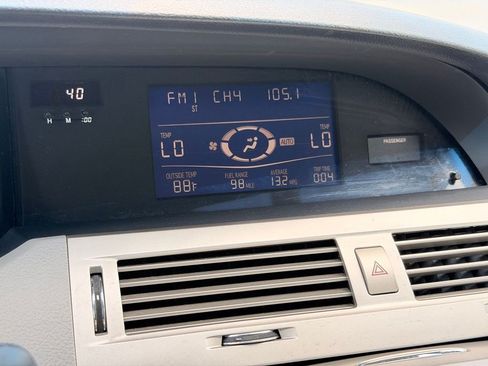Used 2009 Toyota Avalon XL FWD image 39