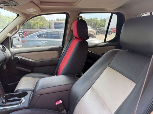 Used 2007 Ford Explorer Sport Trac Limited RWD image 10