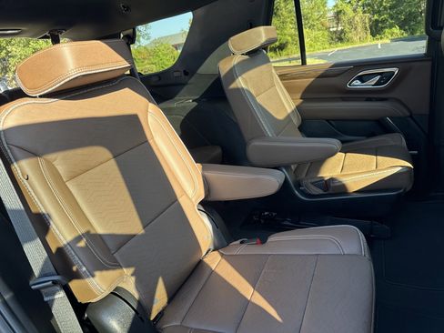 Used 2024 Chevrolet Tahoe High Country image 31