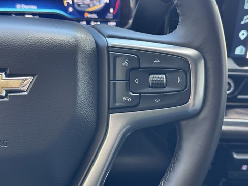Certified 2025 Chevrolet Silverado 3500 LTZ w/ LTZ Convenience Package AWD/4WD image 35