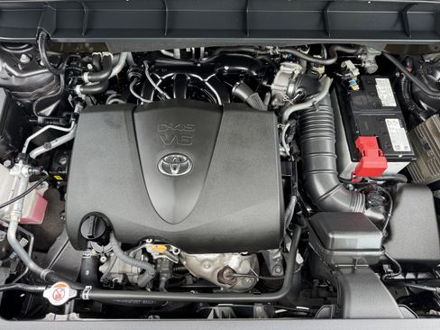 Used 2022 Toyota Highlander Platinum image 27