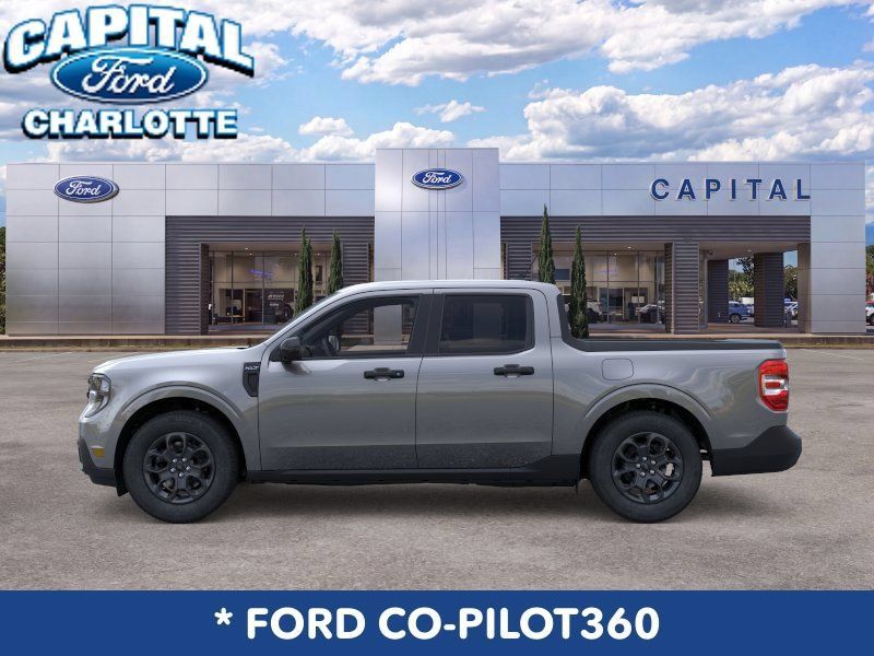 New 2026 Ford Maverick XLT w/ XLT Luxury Package FWD image 3