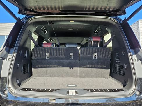 Used 2025 INFINITI QX80 Autograph w/ Autograph Exterior Package AWD/4WD image 6
