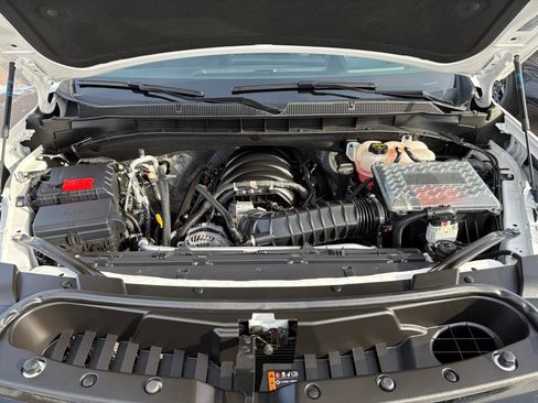 Used 2025 Chevrolet Tahoe RST w/ RST Performance Edition image 10