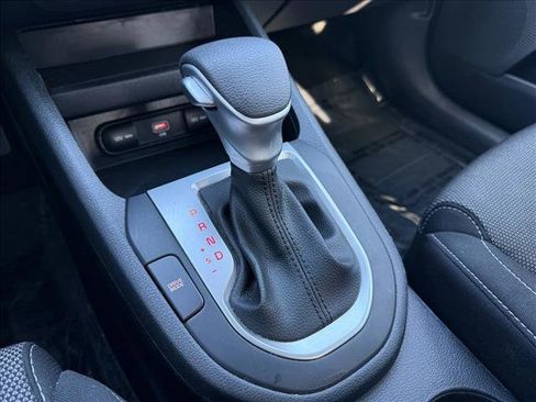 Used 2023 Kia Forte LXS w/ LXS Technology Package image 16