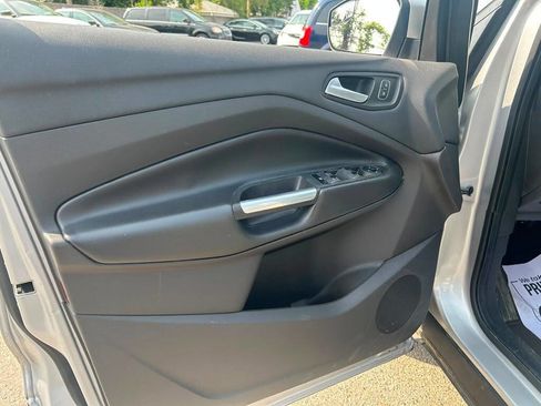 Used 2019 Ford Escape SE AWD/4WD image 10