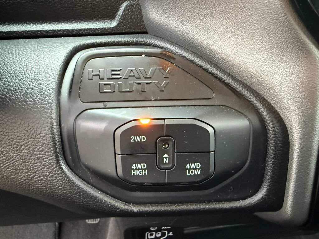 Used 2026 RAM 2500 Big Horn AWD/4WD image 28