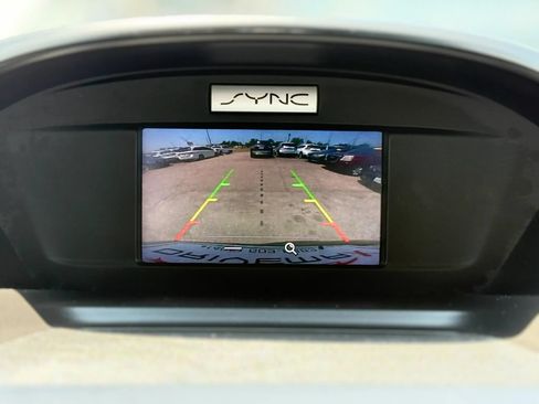 Used 2017 Ford Escape SE FWD image 22