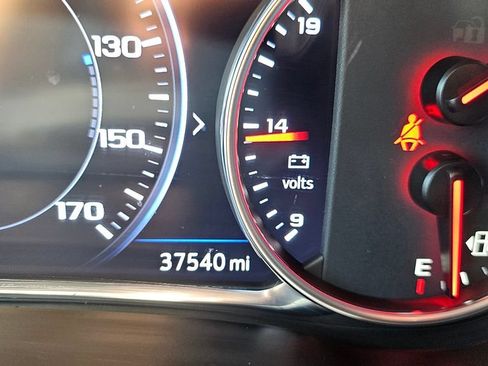 Used 2023 Chevrolet Blazer RS w/ Enhanced Convenience Package FWD image 33