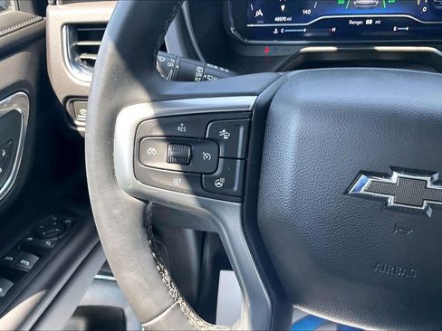 Used 2024 Chevrolet Tahoe Z71 w/ Luxury Package AWD/4WD image 11