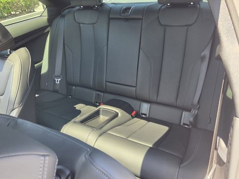 Used 2026 BMW 230i Coupe w/ Premium Package RWD image 11