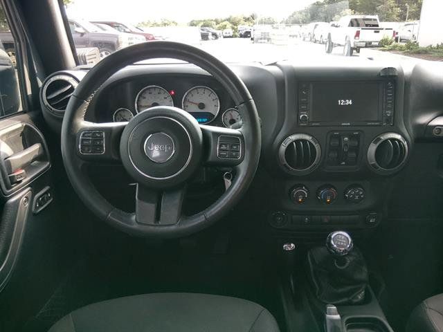 Used 2017 Jeep Wrangler Unlimited Sport AWD/4WD image 7