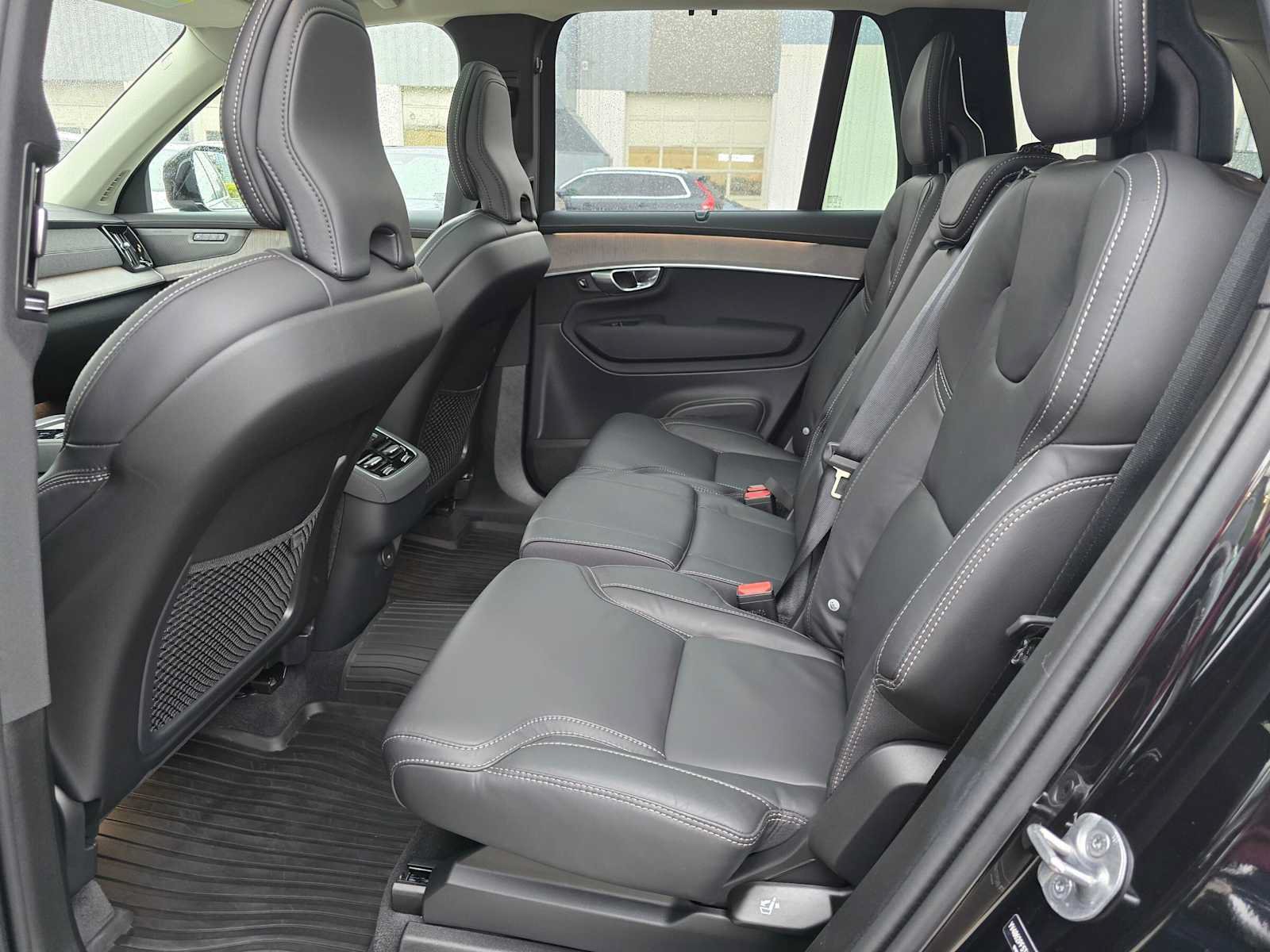Used 2026 Volvo XC90 B6 Ultra w/ Protection Package AWD/4WD image 15