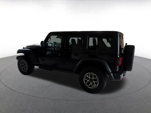 Used 2026 Jeep Wrangler Unlimited Rubicon AWD/4WD image 8