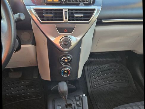 Used 2013 Scion iQ image 16