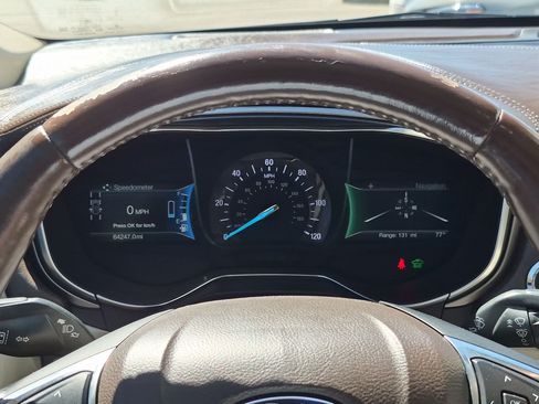 Used 2017 Ford Fusion Energi Titanium FWD image 23