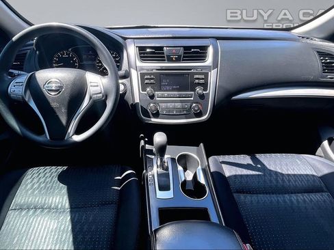 Used 2016 Nissan Altima 2.5 S w/ Power Driver Seat Package FWD image 15
