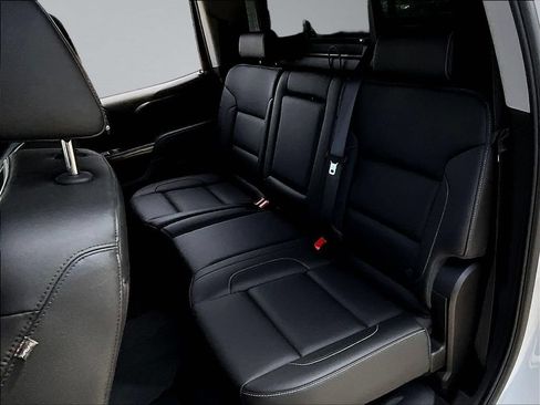 Used 2018 GMC Sierra 1500 SLT AWD/4WD image 24
