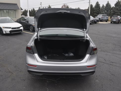 Certified 2025 Honda Accord LX image 10