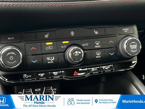 Used 2025 Dodge Durango GT AWD/4WD image 26