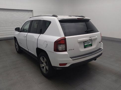 Used 2016 Jeep Compass High Altitude AWD/4WD image 5