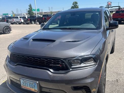 Used 2023 Dodge Durango R/T w/ Blacktop Package AWD/4WD image 4