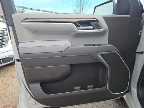 New 2026 GMC Sierra 1500 SLE w/ X31 Off-Road Package image 11