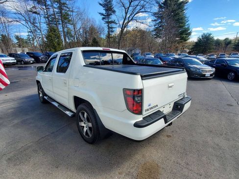 Used 2014 Honda Ridgeline SE image 4