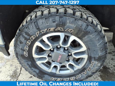 Used 2022 GMC Sierra 3500 Pro w/ Convenience Package image 9