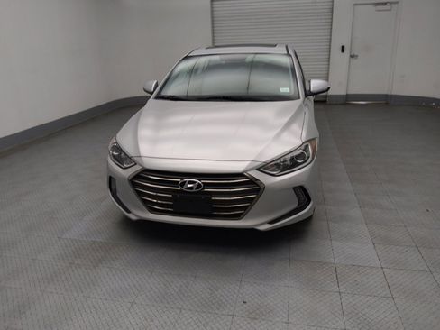 Used 2017 Hyundai Elantra Limited w/ Limited Tech Package 04 image 15