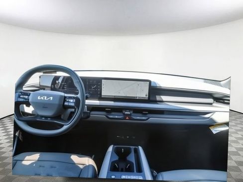 New 2026 Kia EV9 Wind image 7