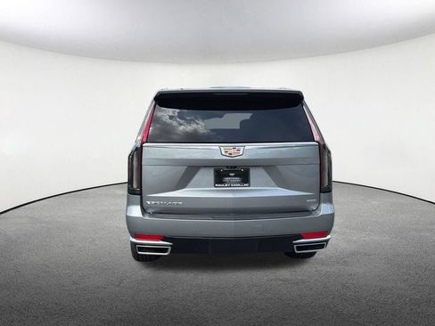 Certified 2023 Cadillac Escalade Premium Luxury Platinum AWD/4WD image 22