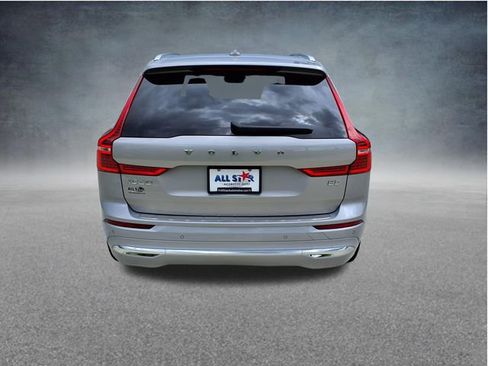 Used 2023 Volvo XC60 B5 Ultimate w/ Protection Package Premier FWD image 6