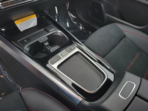 New 2026 Mercedes-Benz GLB 35 AMG 4MATIC image 18