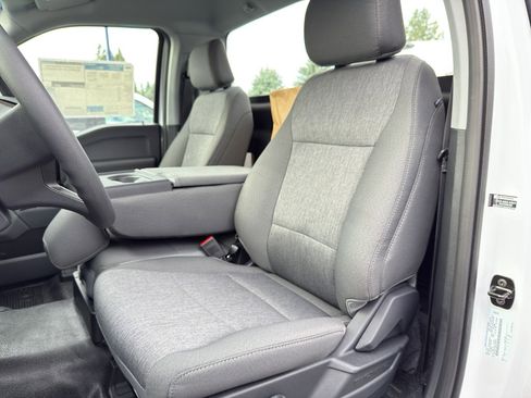 New 2025 Ford F550 4x4 Regular Cab Super Duty image 14