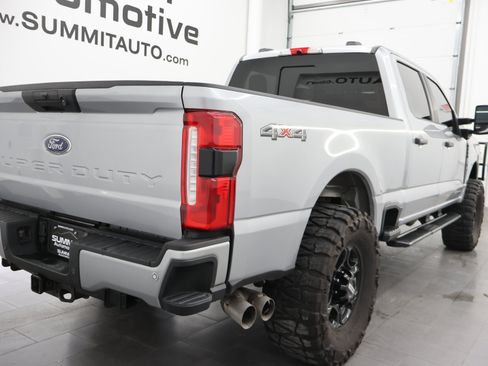 Used 2024 Ford F250 XL w/ STX Appearance Package AWD/4WD image 4