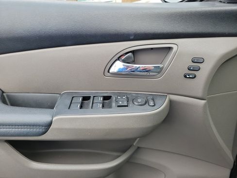 Used 2016 Honda Odyssey Touring Elite image 17