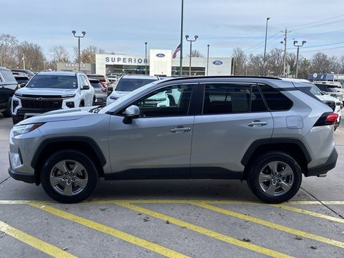 Used 2024 Toyota RAV4 XLE image 9