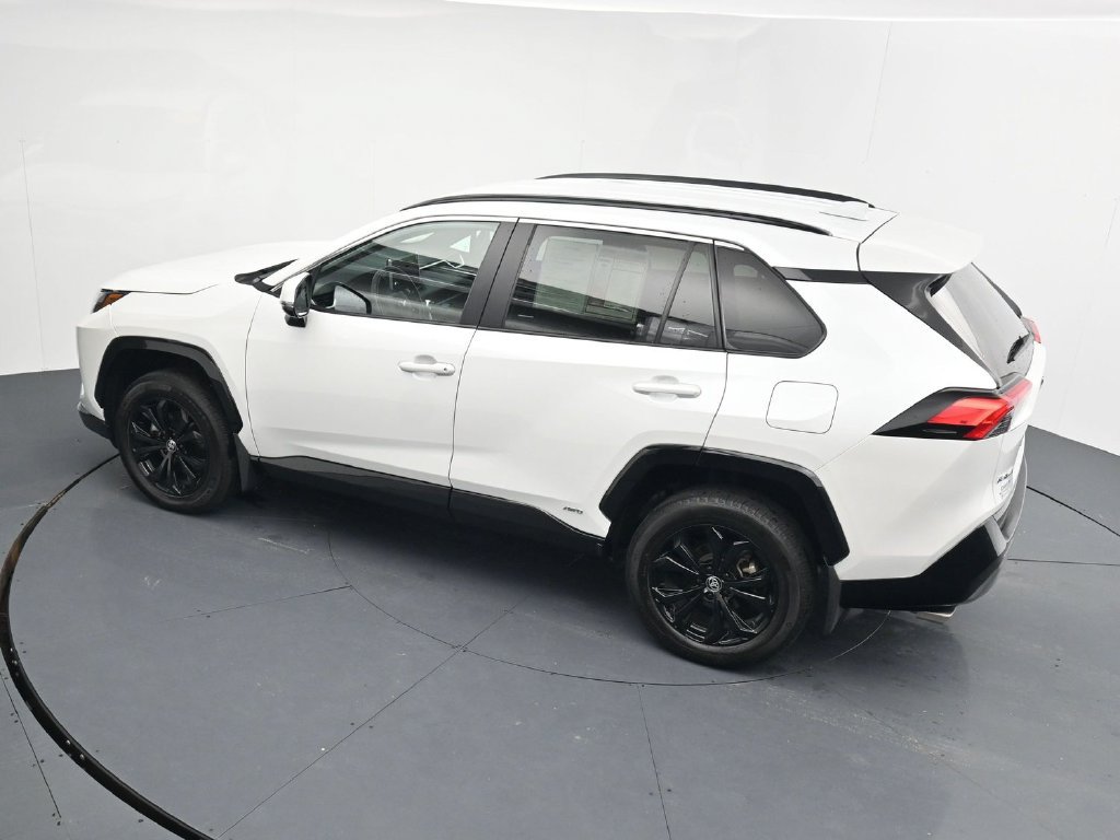Used 2024 Toyota RAV4 SE AWD/4WD image 27