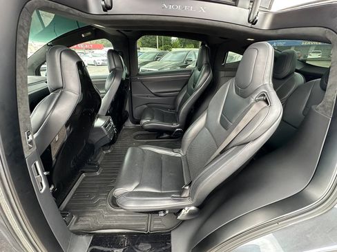 Used 2016 Tesla Model X 90D AWD/4WD image 17