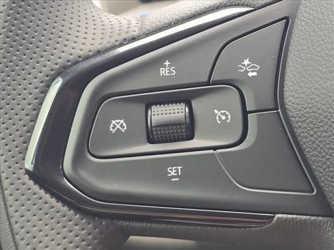 New 2026 Chevrolet Trax LS w/ LS Convenience Package FWD image 23