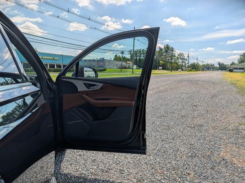 Used 2018 Audi Q7 2.0T Premium Plus AWD/4WD image 13