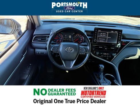 Used 2024 Toyota Camry LE image 7