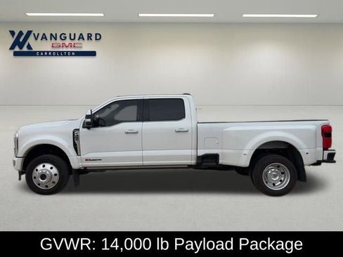 Used 2024 Ford F450 Platinum w/ FX4 Off-Road Package image 4